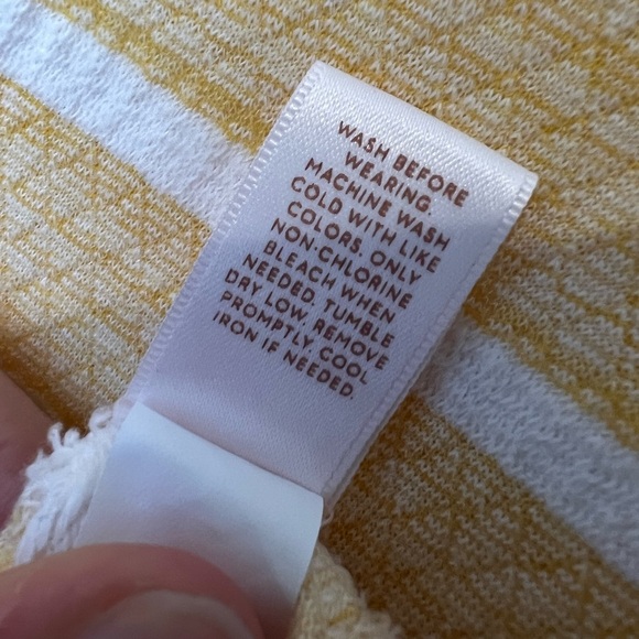 LC Lauren Conrad: Short Sleeve Tee: Yellow Stripe: Large - Picture 5 of 6